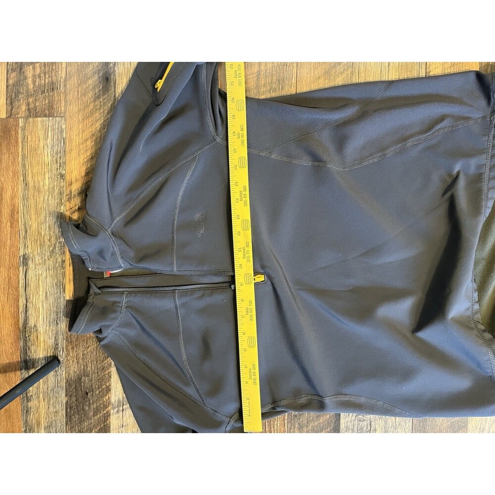 The North Face Men’s Medium Softshell Jacket Gray Fleece Lined Full Zip Coat - Picture 5 of 7